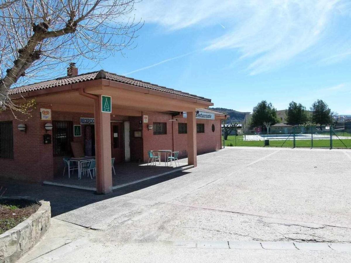 Bungalow & Camping Fuente De Regrustan Graus Eksteriør bilde